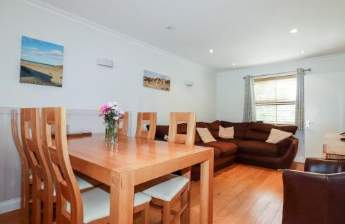 Crantock House | The Dunes
