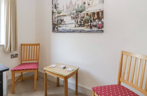 Langport Other | THE DUTCH BARN, family friendly, with hot tub in Langport