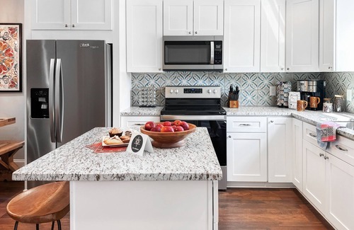 Helen House | The Edelweiss-NEW! Arcade Room, Hot Tub, Firepit, 5 minutes to town!