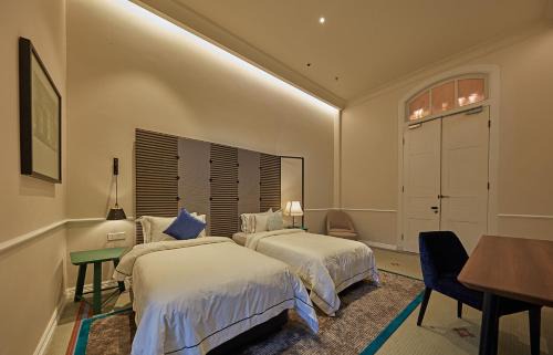 Downtown George Town Hotel | The Edison George Town