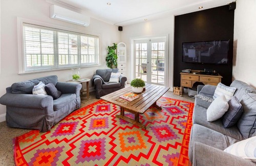Orange House | The Edward Townhouses 151 - 157