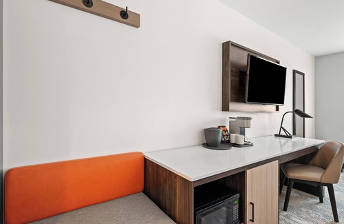 Williams Hotel | The Ellsworth Hotel, an Ascend Collection Hotel