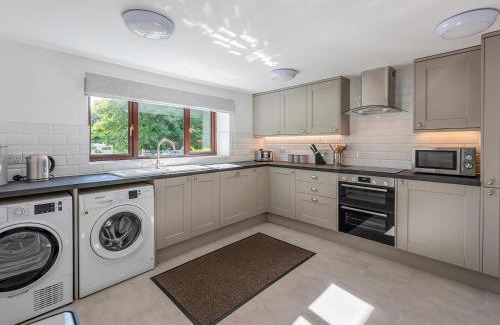 Hawes House | The Farmhouse