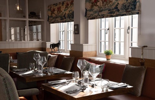 Cayton Hotel | The Farrier