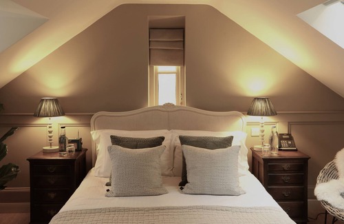 Nether Westcote Hotel | The Feathered Nest Country Inn