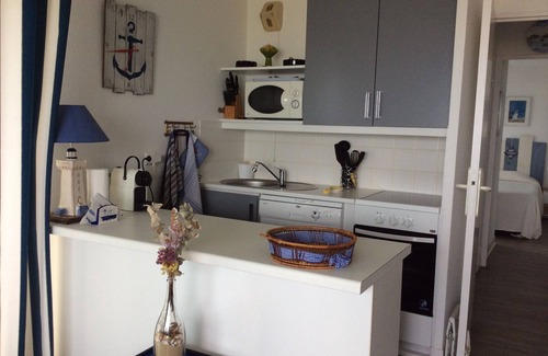 Cap-Ferret Apartment | The feet in water,