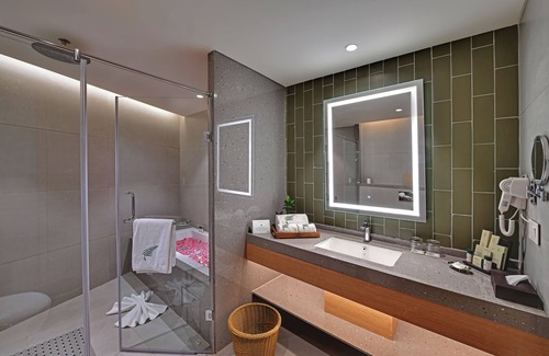 Gandhinagar Hotel | The Fern Residency Gandhinagar