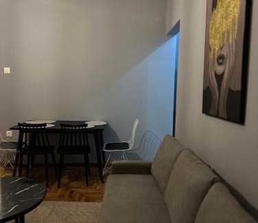 Thessaloniki City Centre Apartment | The Fine Home 3