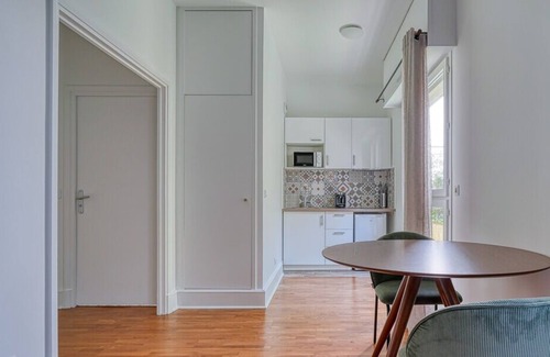 Saint-Louis Apartment | The Flamboyant - On the edge of Paris
