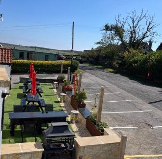 Briggswath House | The Flask Inn, Fylingdales, Whitby