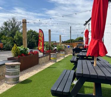 Briggswath House | The Flask Inn, Fylingdales, Whitby