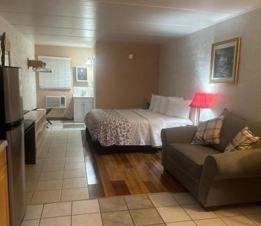 Clearwater Hotel | THE FLORIDIAN INN