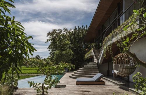 Mas Villa | The Flow House