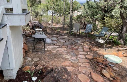 Payson House | The Forest Cottage