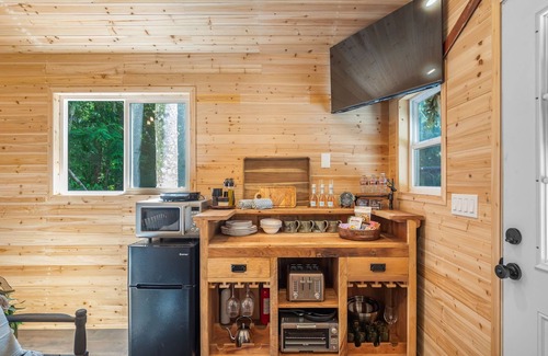Mount Vernon Cabin | The Forest Estate Cabin in Mount Vernon WA