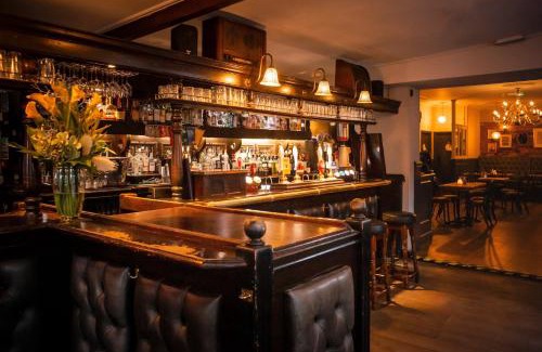 Hampton Wick Hotel | The Foresters Arms