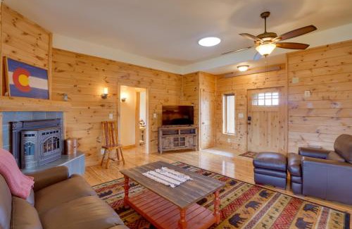 Nathrop House | The Fox Den 360 Mtn View and On-Site Hiking!