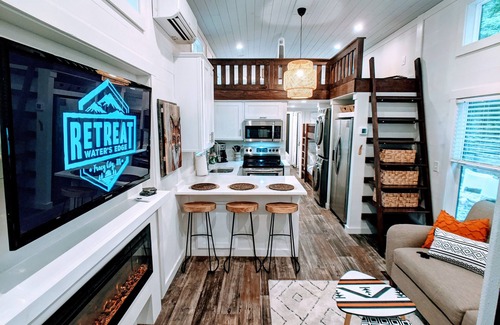 Tracy City House | The FOX Tiny Home @ The Retreat at Water's Edge