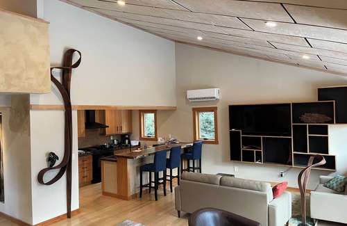 Portuguese Cove House | The Gallery/Spa House in picturesque Oceanside community