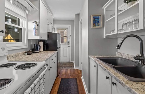 Downtown St. John's Apartment | The Galley - Cozy Apartment with view of Harbour