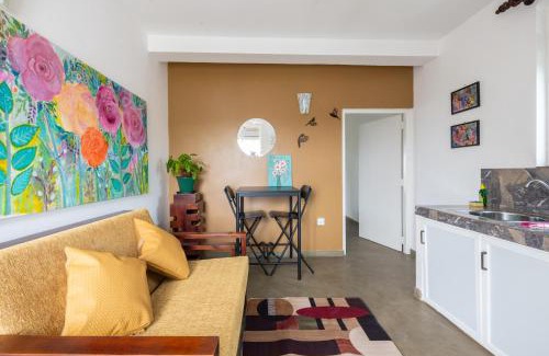 Negombo Apartment | The garden gate resort & Apartments No 01
