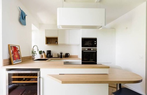 Talloires-Montmin Apartment | The Garden in Talloires with a lake view