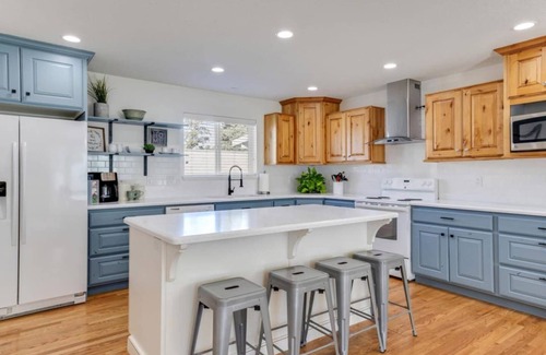 Orem House | The Gathering Place for Paws, Friends, and Family