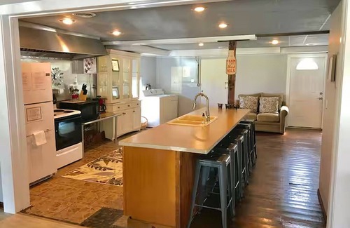 Orrtanna House | The General's Hideaway near Gettysburg Battlefields, Wineries, Skiing & Hiking less than a mile from the Cashtown Inn