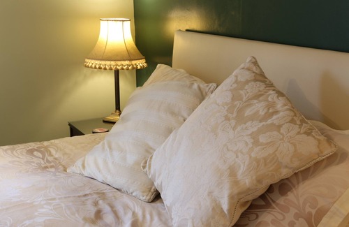 Croscombe Bed & Breakfast | The George Inn