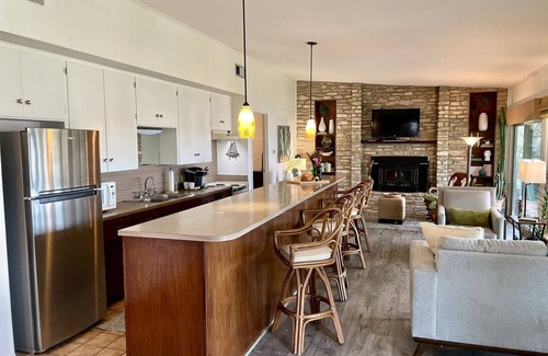 Travis Landing House | The Getaway a peaceful retreat with expansive views of Lake Travis