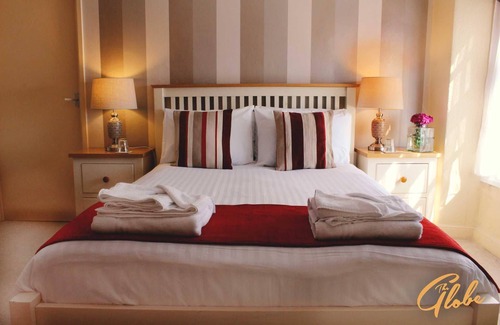 Sampford Peverell Hotel | The Globe Inn
