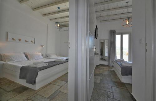 Exomvourgo Villa | The Goat House