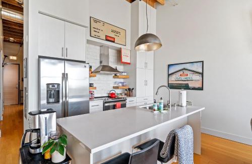 Fifth Ward Apartment | The Goatel - 1 bdrm apartment
