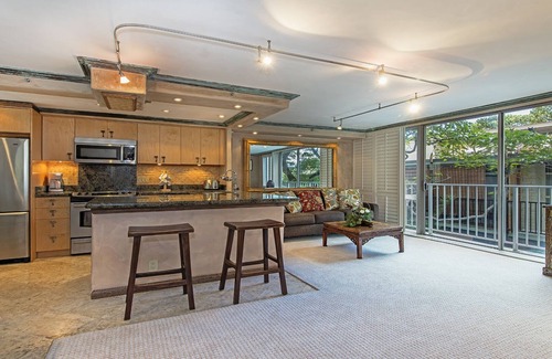 Diamond Head - Kapahulu - St. Louis Condo | The Gold Coast of Waikiki