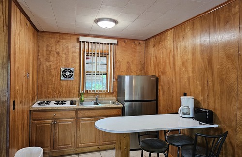 Lake George Cabin | The Gold Eagle Cottage 2