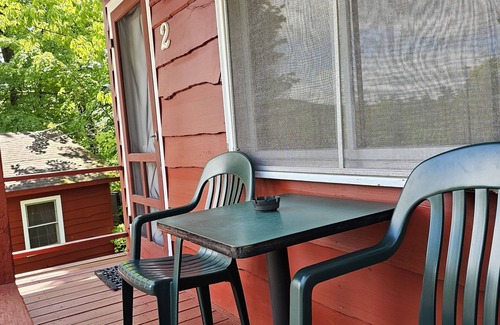 Lake George Cabin | The Gold Eagle Cottage 2