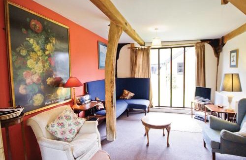 Woodbridge House | The Granary - E3669