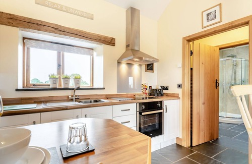 Kingswood Cottage | The Granary