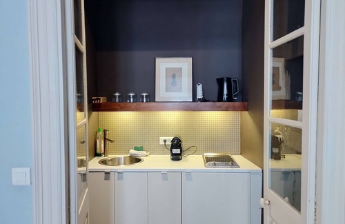 Bastide Saint-Louis Apartment | The Grand 42 - stylish apartment