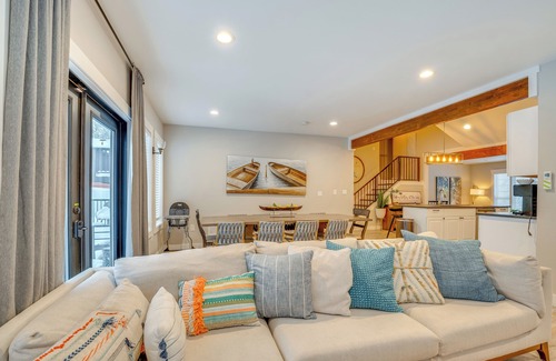 Chelan House | 'The Grand Chelan' Group Getaway: Pool & Hot Tub