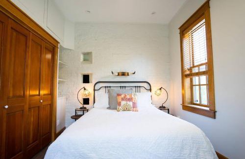 Five Points Apartment | The Grand Curtis
