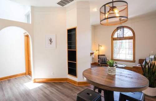 Five Points Apartment | The Grand Curtis
