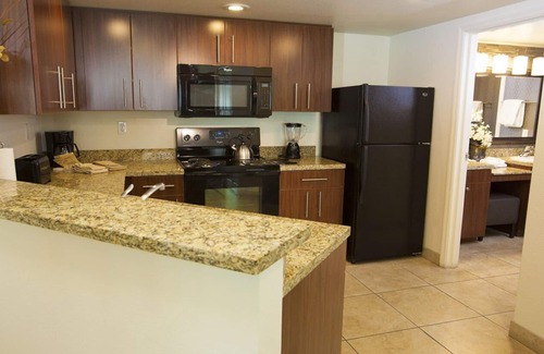 Enterprise Condo | The Grandview at Las Vegas -Heated pools, hot tubs, nearby casino, restaurants