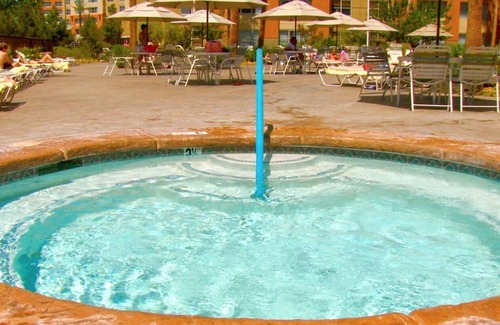 Enterprise Condo | The Grandview at Las Vegas -Heated pools, hot tubs, nearby casino, restaurants