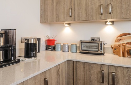 South Galson Apartment | THE GREAT GLEN APARTMENT, with a garden in Inverness