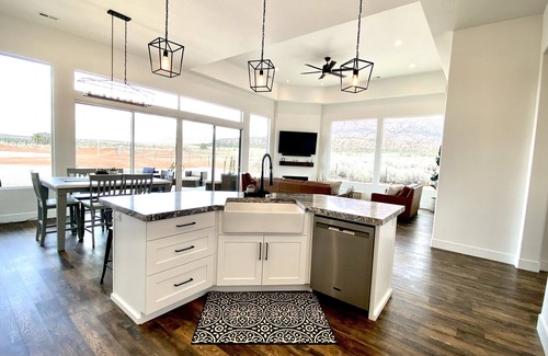 Apple Valley House | The Greater Zion Area
