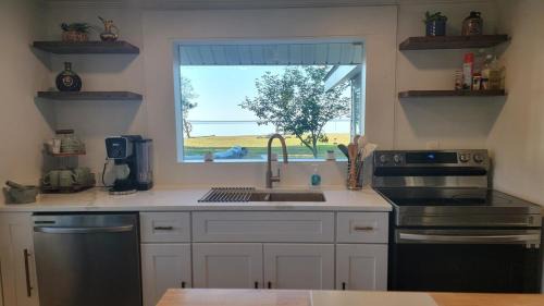 Roper House | The Green Heron Waterfront Albemarle Sound
