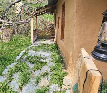 Banjar Cabin | The Green Himalayan Mudhouse Bahu ,Jibhi
