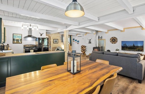 Ashford Cabin | The Green House- 8 mins to Mt. Rainier Nat'l Park!
