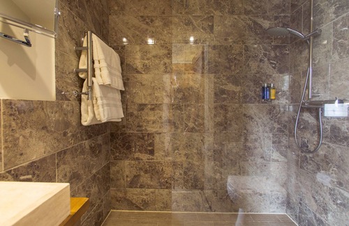 Bournemouth City Centre Hotel | The Green House